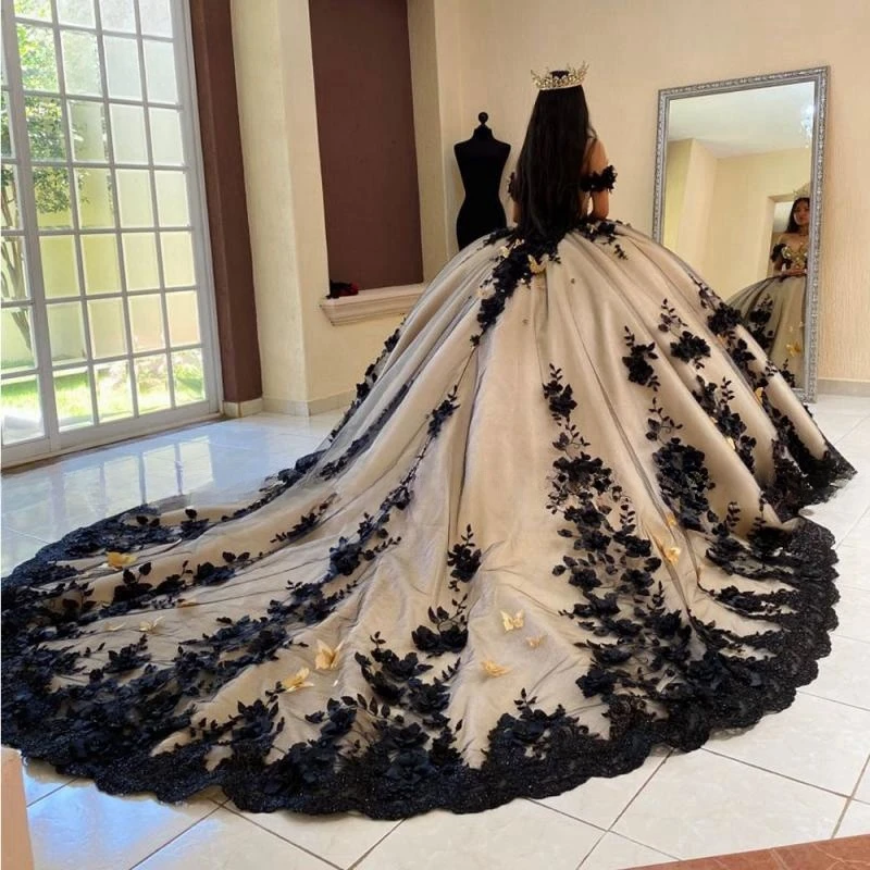 Luxury Black Ball Gown Quinceanera Dress 2023 Off The Shoulder Long Train Sweet 15 16 Yearls Birthday Party Vestidos De XV Años