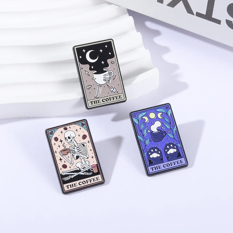 فاسق القوطية القهوة القط التارو المينا دبابيس الهيكل العظمي شرب القهوة دبابيس شارة التلبيب هالوين مجوهرات هدية للأصدقاء