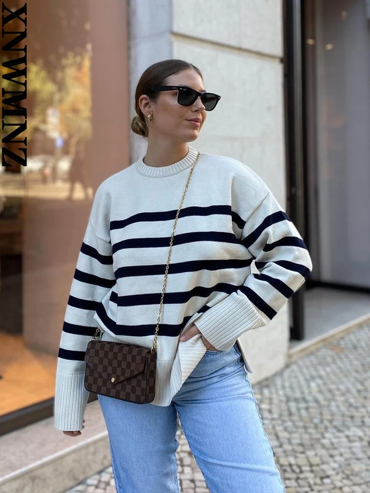 XNWMNZ Women\'s Fashion 2023 Autumn/Winter Stripe Sweater Women O Neck Long Sleeve Side Split Loose Versatile Female Pullover