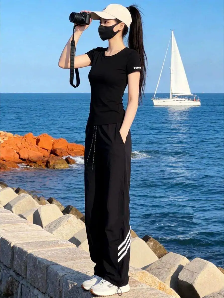 

2026 New Casual Sportswear Set Women Summer Slimming Anti-Aging Fitness Running Short Sleeve Wide Leg Pants Two Piece Set