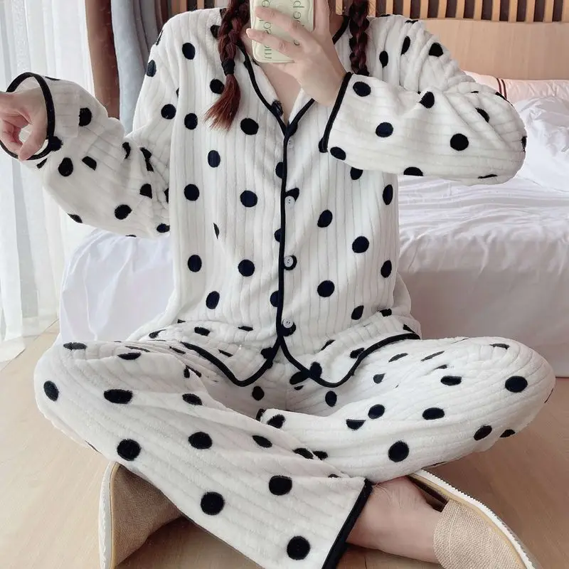 

Autumn and winter new cardigan drawing strip pajamas women's thick coral fleece warm sweet flannel girl home clothes 2-piece set