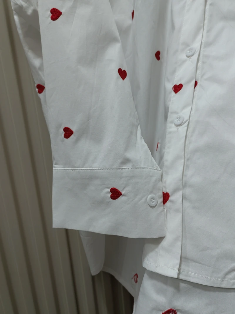 Real Photo White Heart Turn-over Collar Shirt 2025 Spring and Autumn New Korean Style Casual All-match Thin Blouse Women\'s Cloth