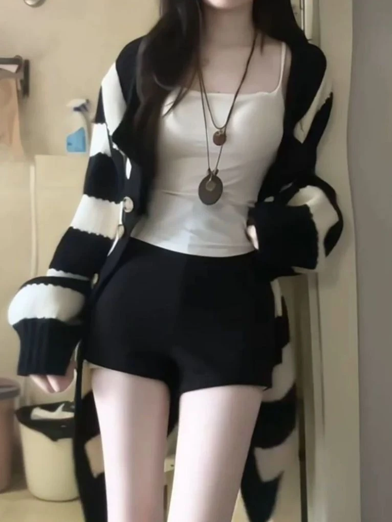 Streetwear Grunge Gestreifte Strickjacken Frauen Y2k Ästhetischen Einreiher Herbst Pullover Adrette Casual Lose Gestrickte Mäntel