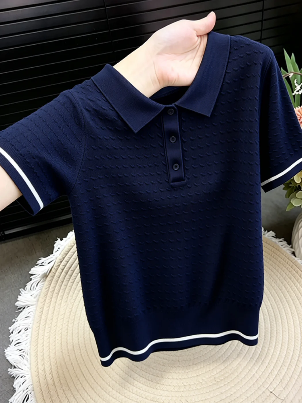 

Slimming Blue Shirt Women's Summer Fashionable Knitted Short Sleeve Top Elegant Design Classic French Style Loose Fit