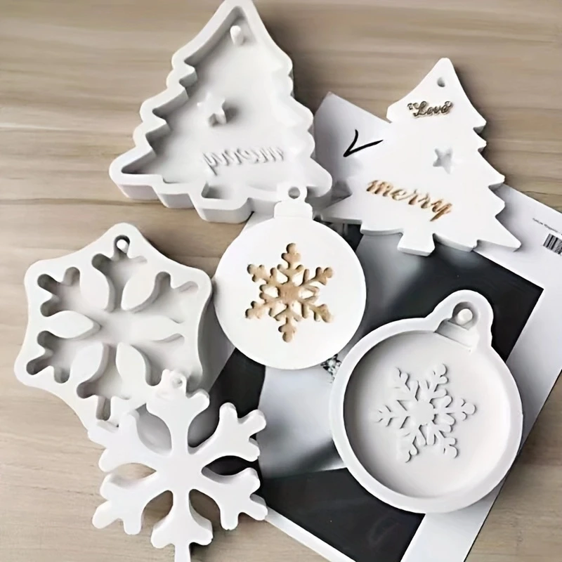 Variety Perforated Christmas Tree Snowflake Elk Bell Scented Gypsum Diffuser Tags Christmas Pendants Epoxy Resin Molds for