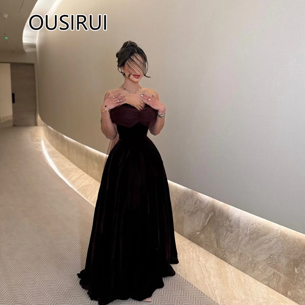 

Modest Sleeveless Velet Formal Evening Dresses A-line Floor-Length Backless Court Off-Shoulder Prom Saudi Arab Gown