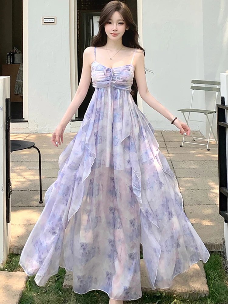 Vrouwen paarse print chiffon gegolfde maxi-jurk zomer elegante sling sexy strandjurk 2025, Koreaanse mode bodycon vakantiejurken