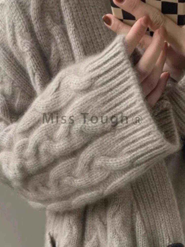 Autumn Winter Retro Knitted Sweater Coat Women Korea Fashion Vinatage Loose Cardigan Warm Female Design Casual Cardigan 2024