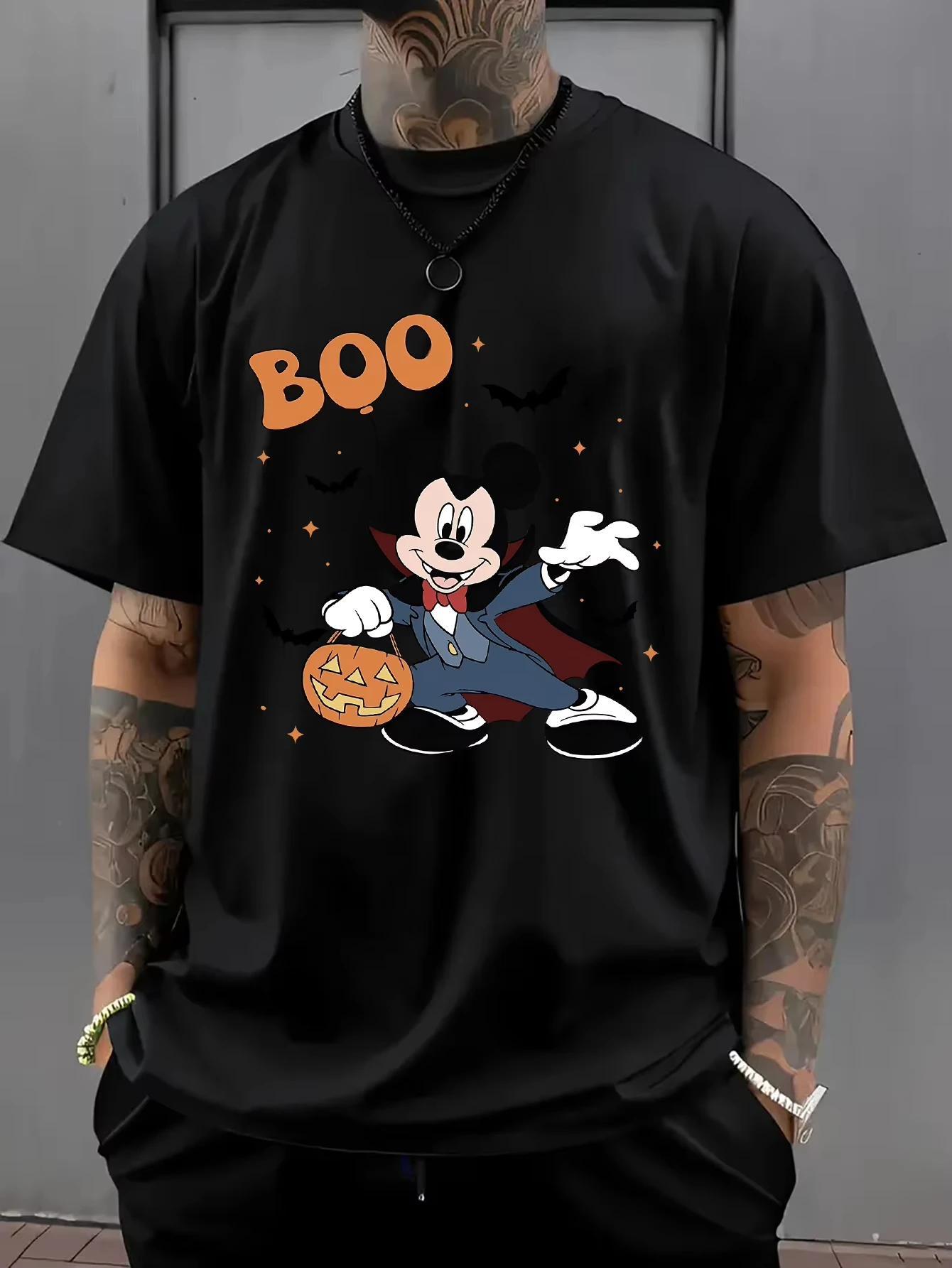 

Disney Men's Halloween Mickey Vampire Print T-Shirt Short Sleeve Cotton Tee Cartoon Disney Y2k Tops Brand T-shirt Men's Clothing