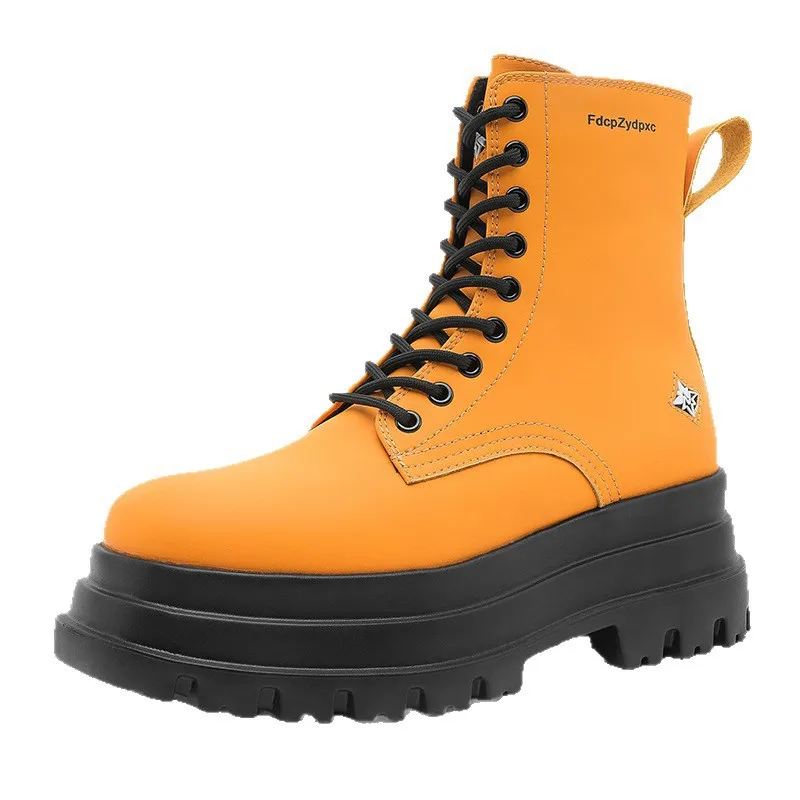 

2025 новые британские жареные уличные локомотивные ботинки на шнуровке, модные модные ботинки для инструментов на толстой подошве