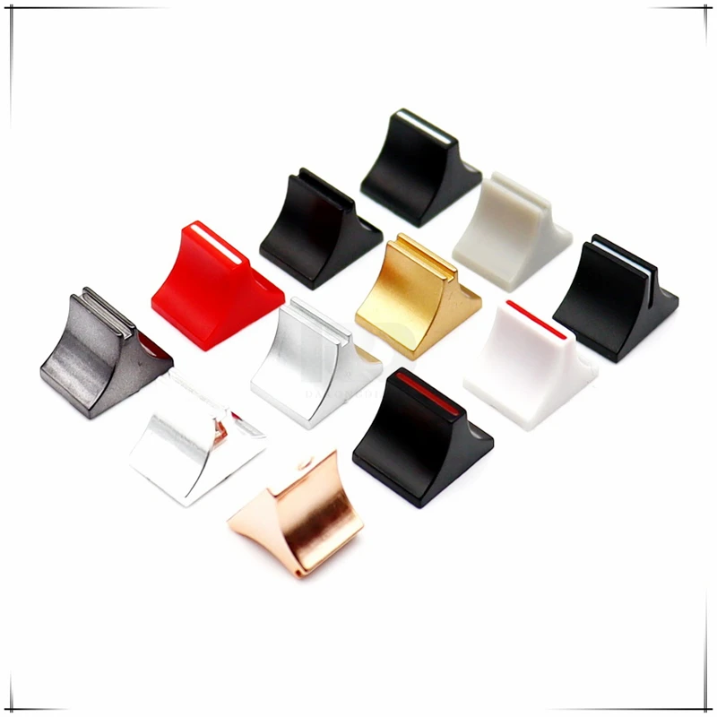 10PCS 14*11.5*10.5MM webcast Sound card push rod cap Mixer sliding cap Volume console push button knob cap inner hole 4MM