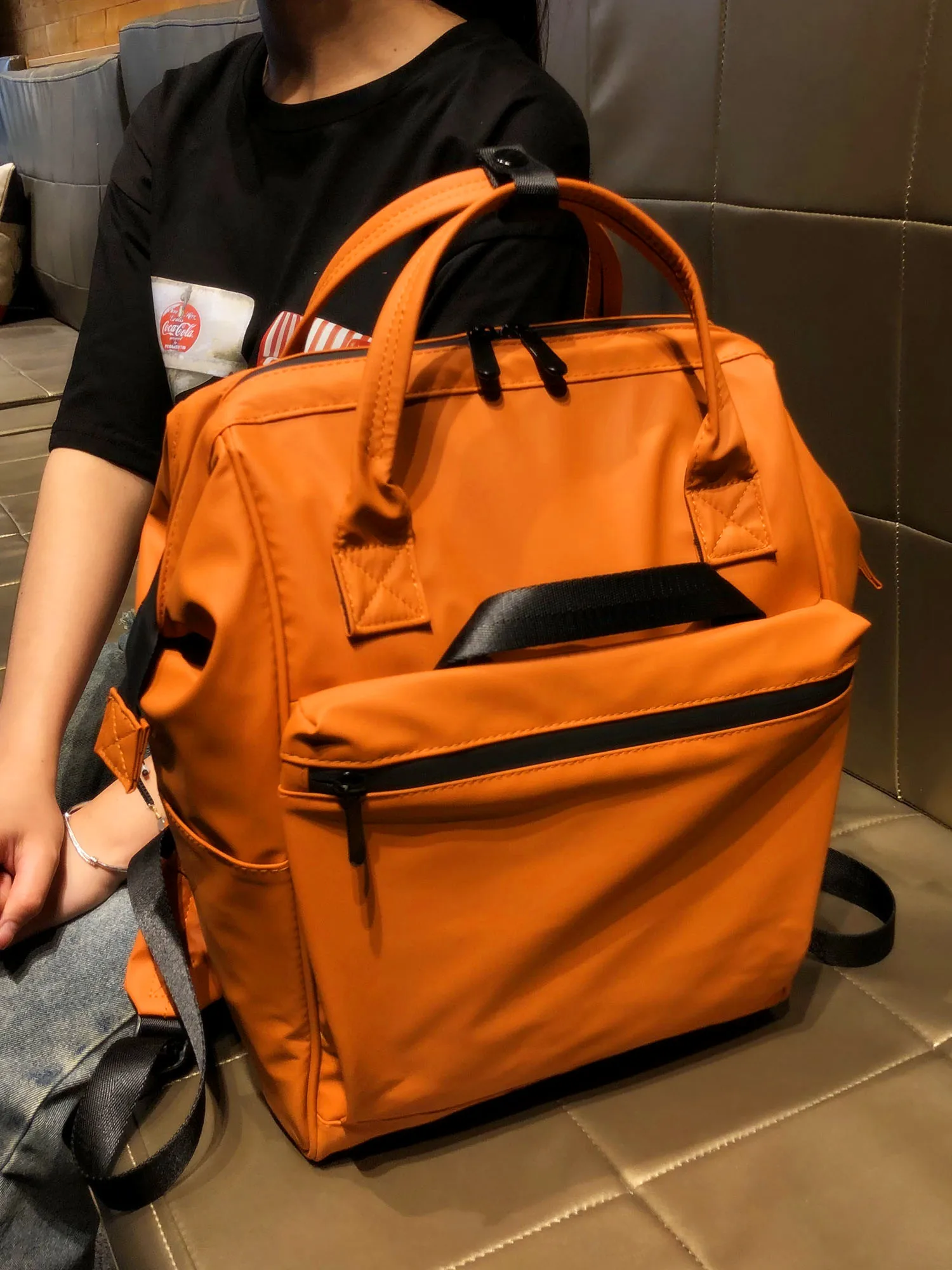 sac-a-dos-decontracte-grande-capacite-leger-gurdier-marque-de-hong-kong-nouveau-style-2026-sac-de-sport-exterieur-pour-femmes-et-hommes