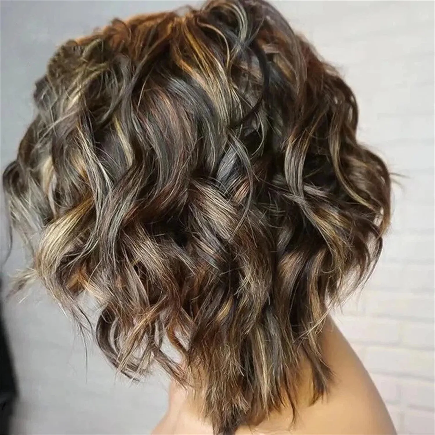 

Синтетический парик Bob Hair темно-коричневый с балаяжем, высококачественный, на сетке, с эффектом Body Wave, свободная линия роста волос, 13*4, HD-качество, короткий, для костюма Rocker