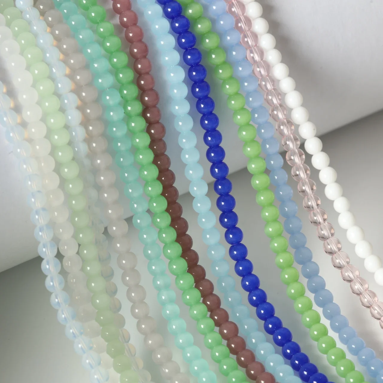 5 Strings 4mm Glass Beads Loose Spaced Beads for Jewelry Making DIY Beaded Bracelets Necklace Keychain Accessories