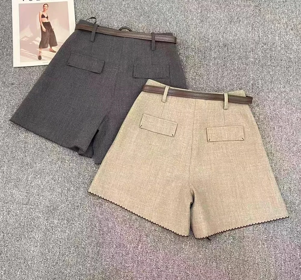 شورت شتوي جديد عالي الجودة 2025 تصميم عصري للنساء حزام مطرز بغرز مرقع عالي الخصر كاكي شورت صوف رمادي داكن #3