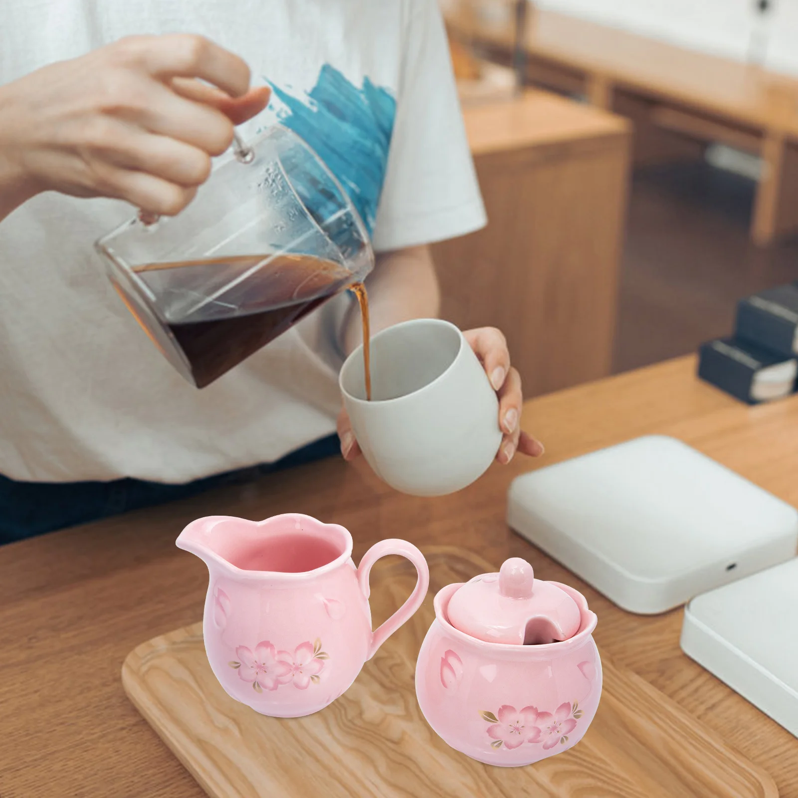 

1Set Ceramic Creamer Pitcher Sugar Jar Household Coffee Milk Jug Kitchen Essentials Creamer Pitcher Household Sugar Jar