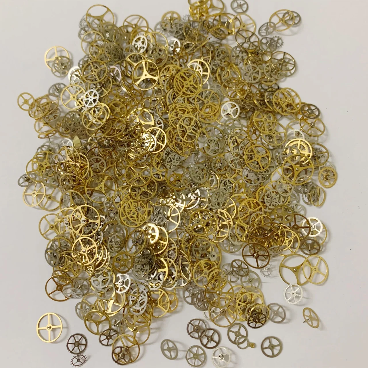 Accessori per il movimento dell'orologio orologio meccanico ingranaggi vari parti di ruote steam punk pacchetto di materiali fai-da-te fatti a mano