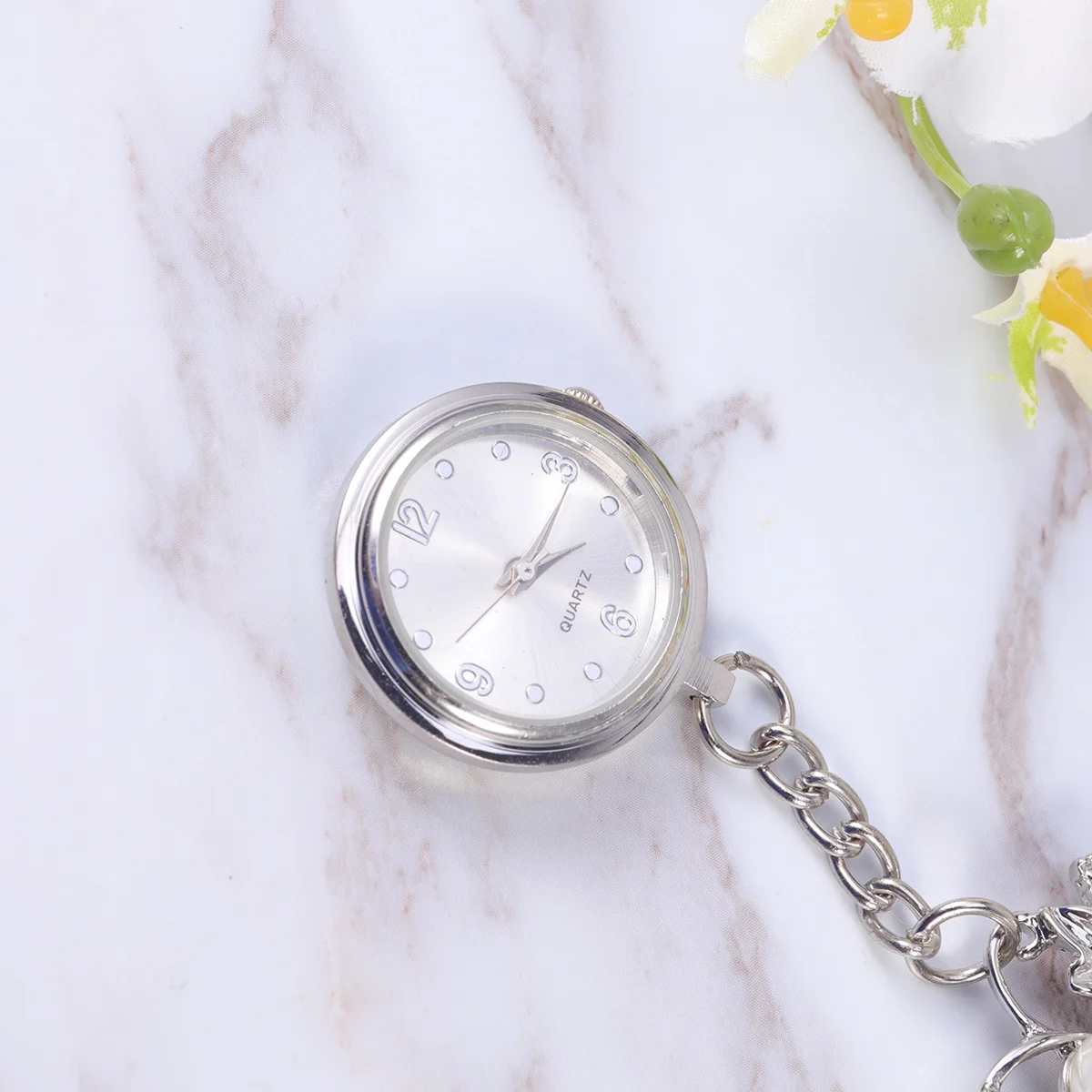 

Nurse Quartz Brooch Watch Flower Design Pin Timepiece for Doctor with Accurate Time Keeping Gift for Medical Staff