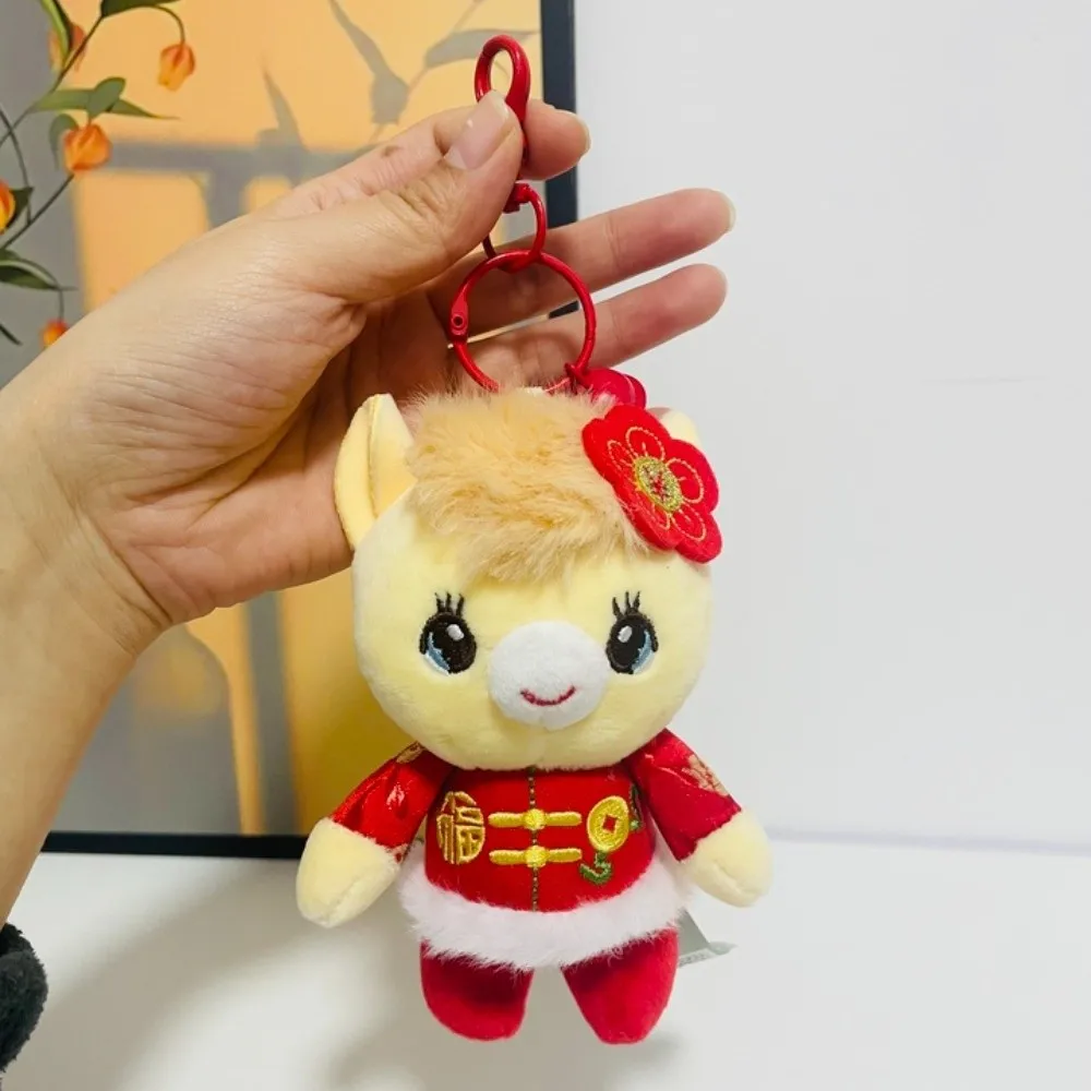 전통 중국 황도대 말 봉제 인형 빨간색 귀여운 조랑말 플러시 인형 탕복을 입은 만화 동물 새해 마스코트 홈 데코