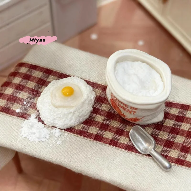 Cute Miniature Dollhouse Mini Flour Bag Kit Model Play Kitchen Food Accessory Set for Dolls Home Decoration Toy