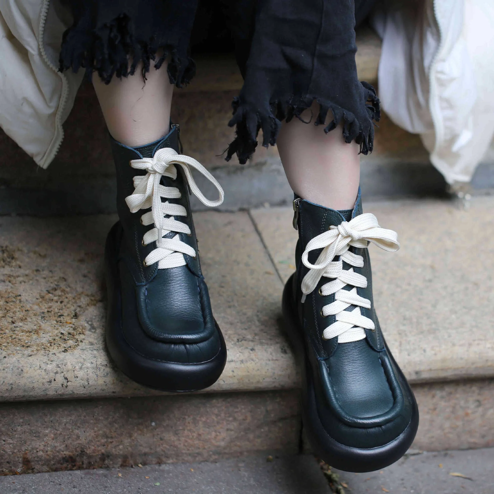 

Birkuir Retro Lace Up Zippers Winter Plush Snow Boots Women Flat Platform High Top Shoes Genuine Leather Thick Heel Ankle Boots