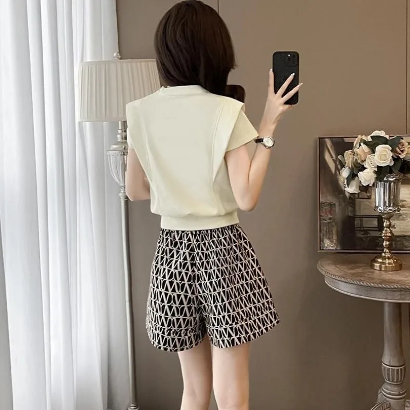 Short Sets for Women 2 Pieces Printing Black Tracksuit Woman Shorts Two-piece Clothing Trend 2025 with Jacket Tailoring Trends
