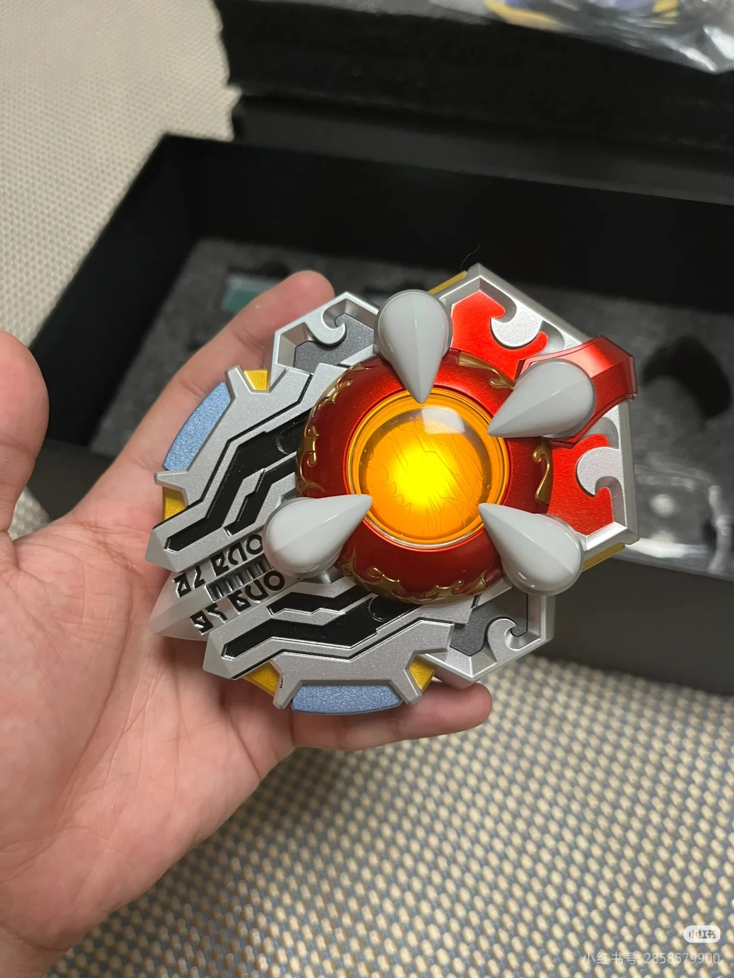 إصدار Flame Dragon Flame Summoner للذكرى الخامسة عشر: شخصية لعبة النخبة لـ Armor Hero Collector لتحويل الصوت والضوء