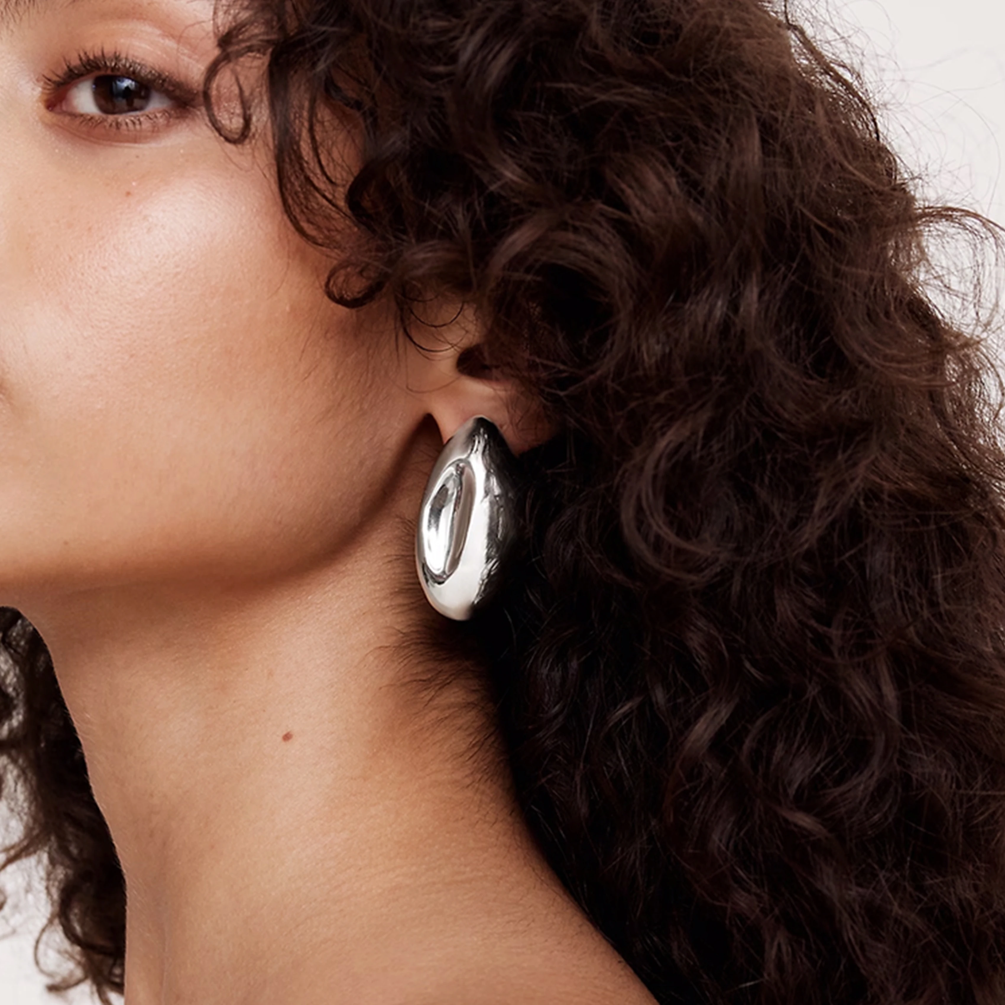 

AIKOER Minimalist Stainless Steel Sculptural Forms Earrings Aureus+Argent Banana Republic Smooth Irregular Water Drop Concave Ea