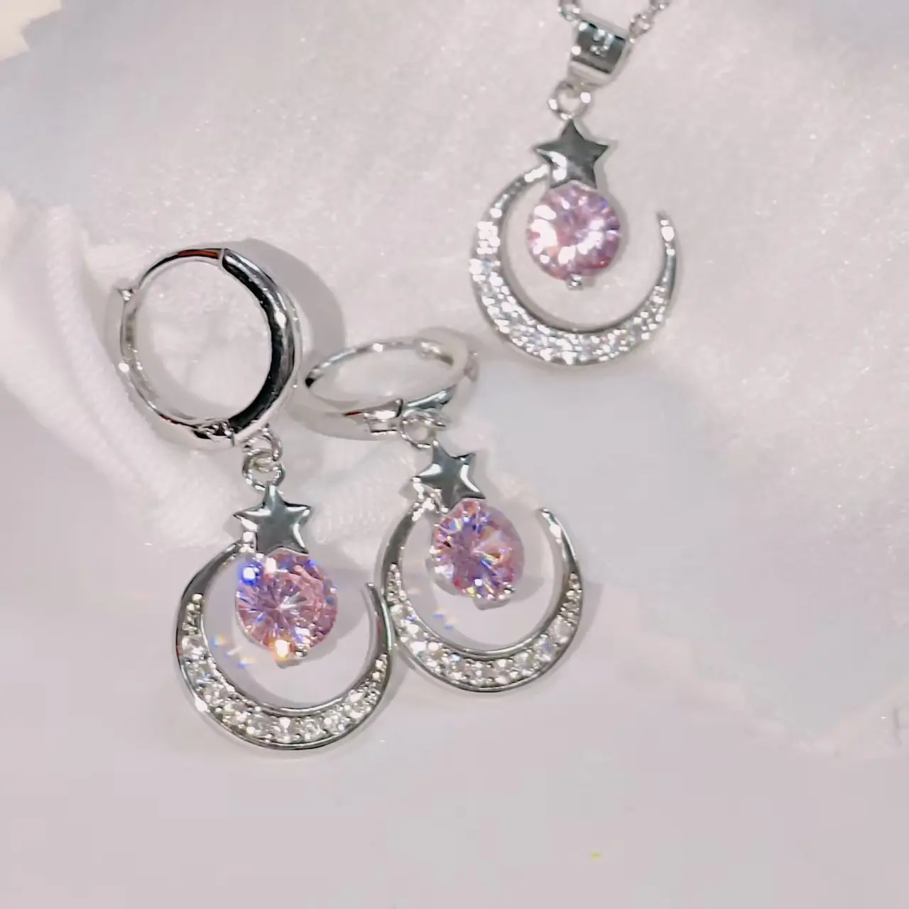 925 Sterling Silber Stern-Mond-Zirkon-Ohrringe und Halsketten-Set Eleganter und Süßer Damenschmuck