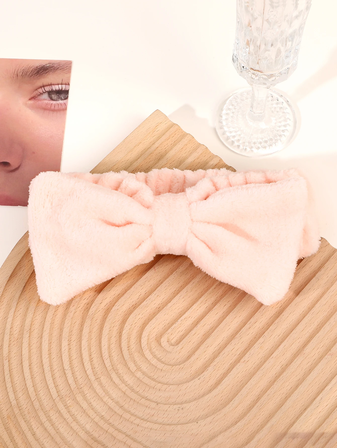 Spa Headband for Washing Face, Girls Makeup Headband Bow Tie Hair Band, Microfiber Women Skincare Headbands to Facial Clean