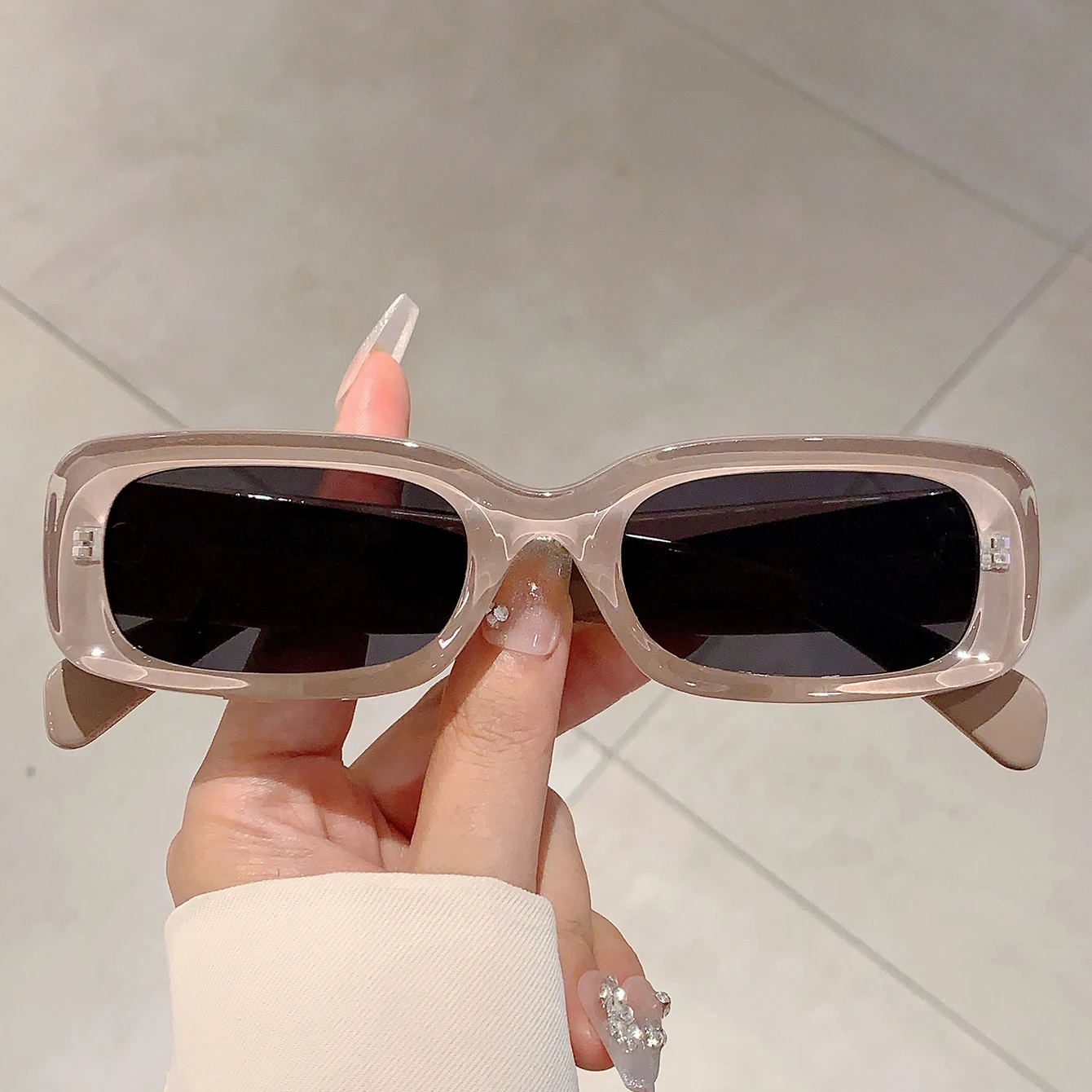 KAMMPT Retro Rectangle Pink Shades Fashion Brand Design Women Sunglasses Candy Color Beach Driving Sun Glasses for Ladies
