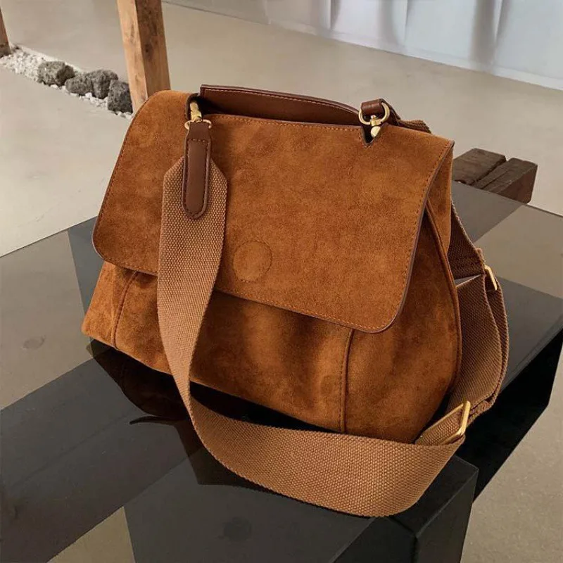 

Autumn Winter Suede Leather Shoulder Bag Female Crossbody Bag Retro Crossbody Bag Large Capacity Messenger Bag Bolsas femininas