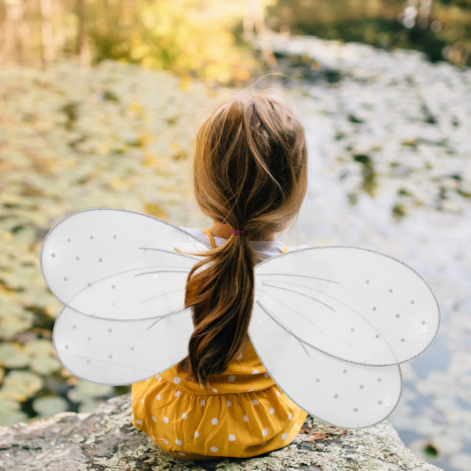 

Butterfly Wings Accessory Fantasy Iridescent Lightweight Wings Elastic Straps for Cosplay Halloween Fairy Party Dress Up Kids