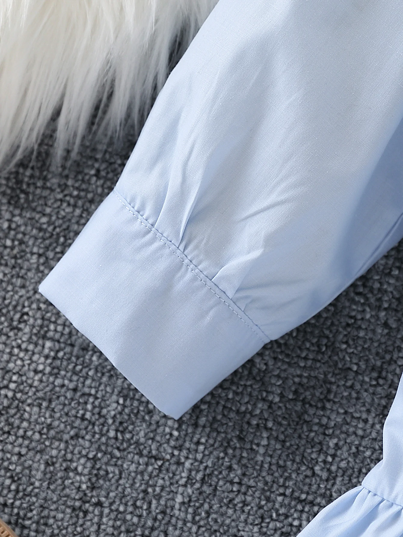Mädchen Langarm-Shirt Lässig Einfarbig mit Lotusblatt-Spitzenbesatz für Herbst-Outdoor-Aktivitäten Modisches Kleid – Detail 6