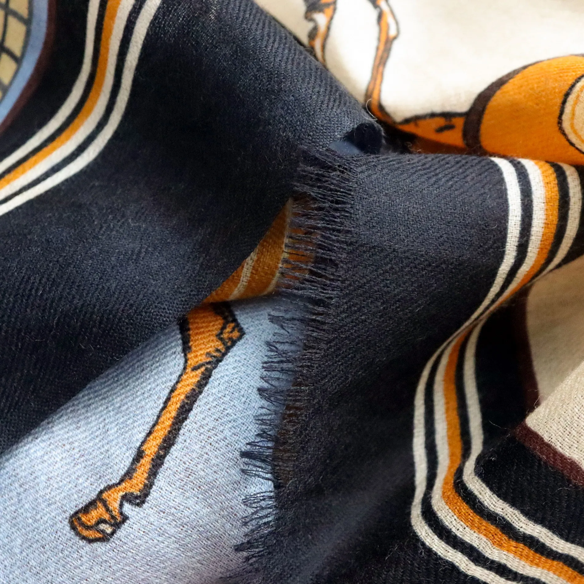 Tassels Square Scarf Women Horse Designer Cashmere Pashmina Large Shawls Winter Head Neck Accessories Mother Gift 100CM 100CM