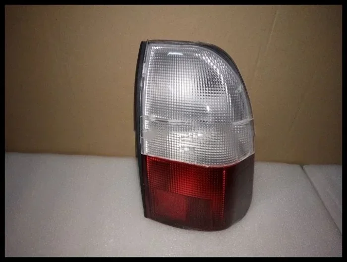 

Светодиодный сигнальный светильник Osmrk + стоп-сигнал + указатель поворота, отражатель заднего бампера для Mitsubishi L200 1995