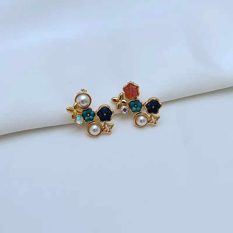 Ks European And Ame… - image