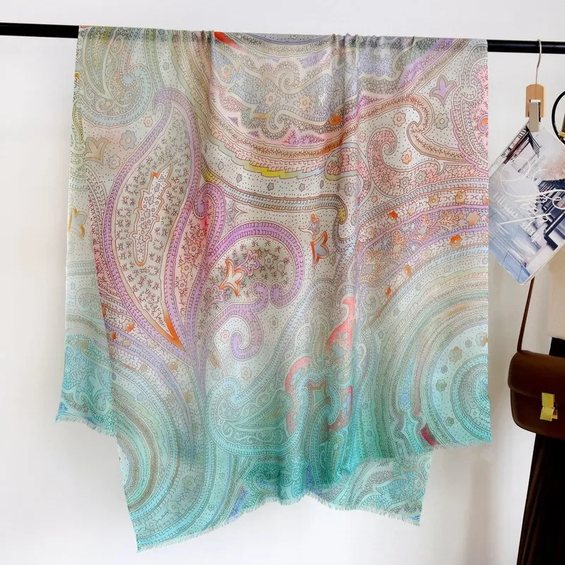 High-end Elegant Women Fine Dream Gradient Cashew Flower Print Quality Water Soluble Wool Handmade Fringe Soft Warm Long Scarf