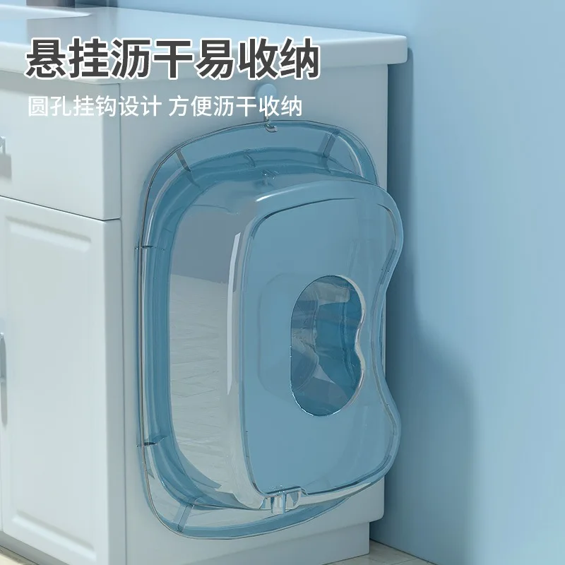 Lying flat on the bed, the patient uses the shampoo basin for pregnant women and confinement