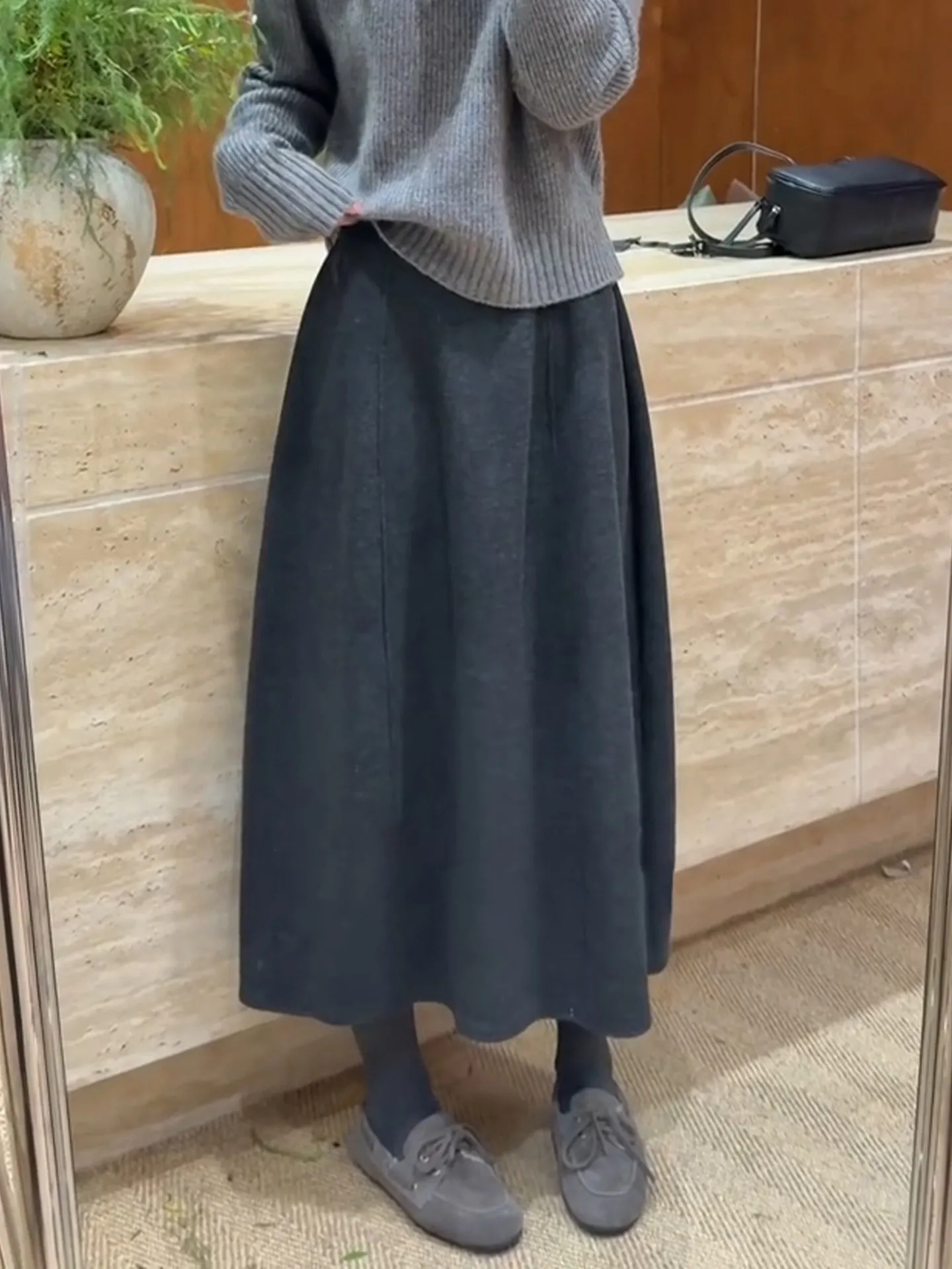 Women Korean Split Sexy Long Skirt 2026 Autumn Winter Woolen Slim Thick Streetwear Fashion Vintage Versatile Bodycon Skirt D816