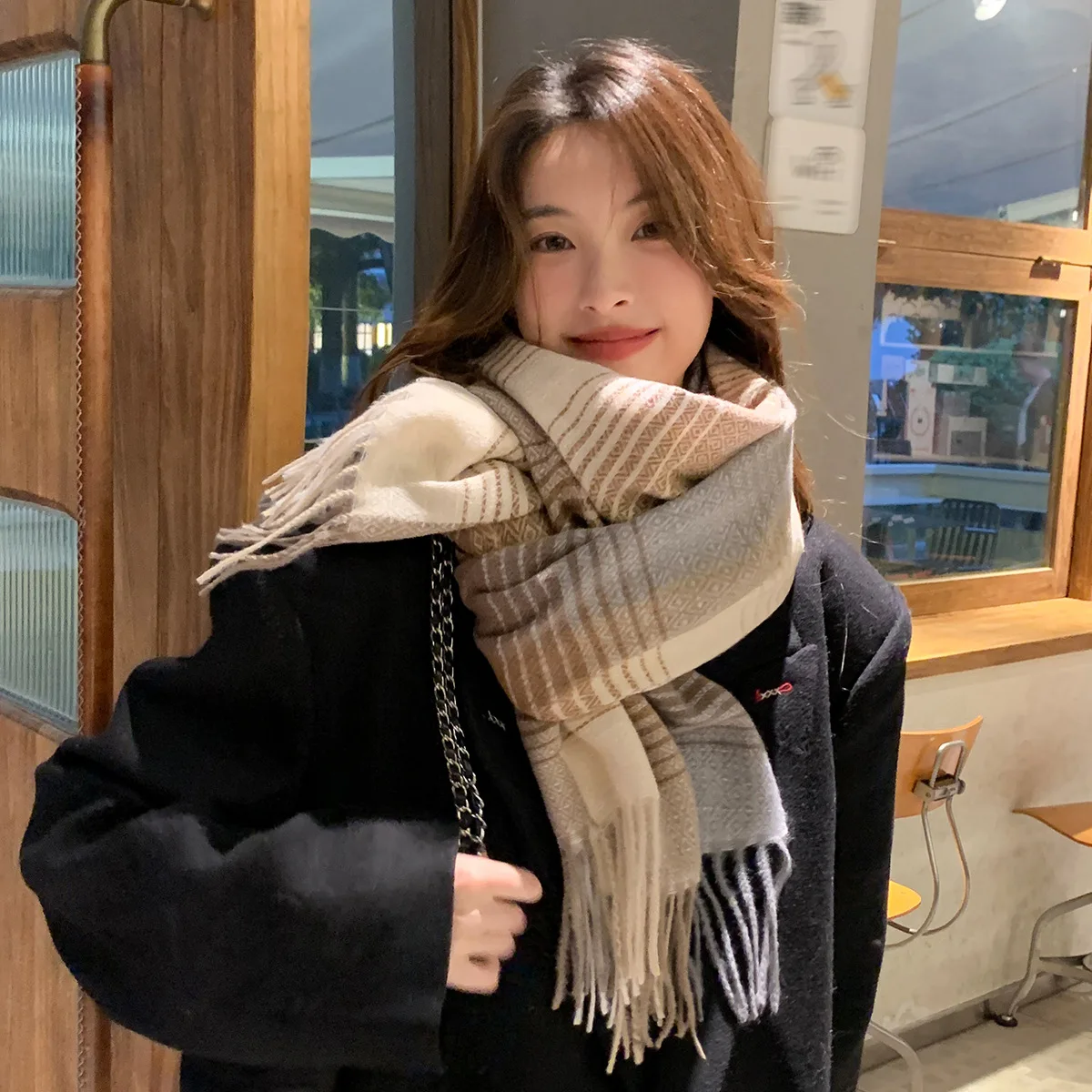 

Cashmere Winter Women Plaid Warm Soft Women Scarves female Hiver Luxe Tassel Female Bufandas muffler shawl wrap fashion