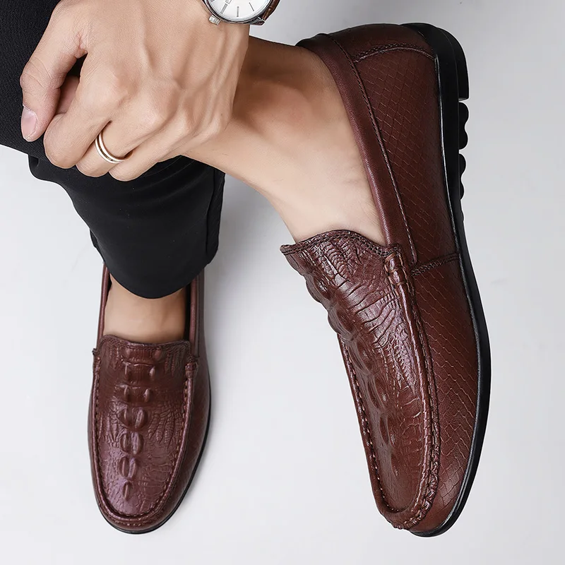 New Classic Brand Spring Top Layer Cowhide Crocodile Pattern Bean Shoes Leather Shoes Fashion Men Business Casual Leather Shoes