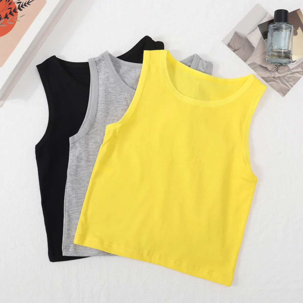Children's Pure Cotton Vest Lightweight Soft and Breathable Worn Inside and Outside, Boys and Girls Solid Color Base Small Vest