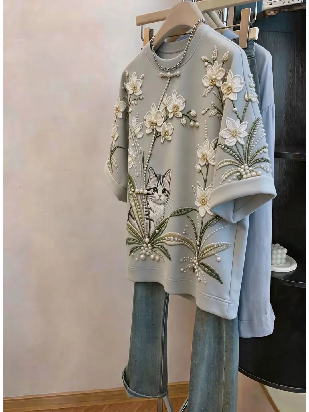 Summer 2026 Women's Loose Fit round Neck T-Shirt Fashionable Heavy Embellished Print Casual Top Korean Style Creative Pattern