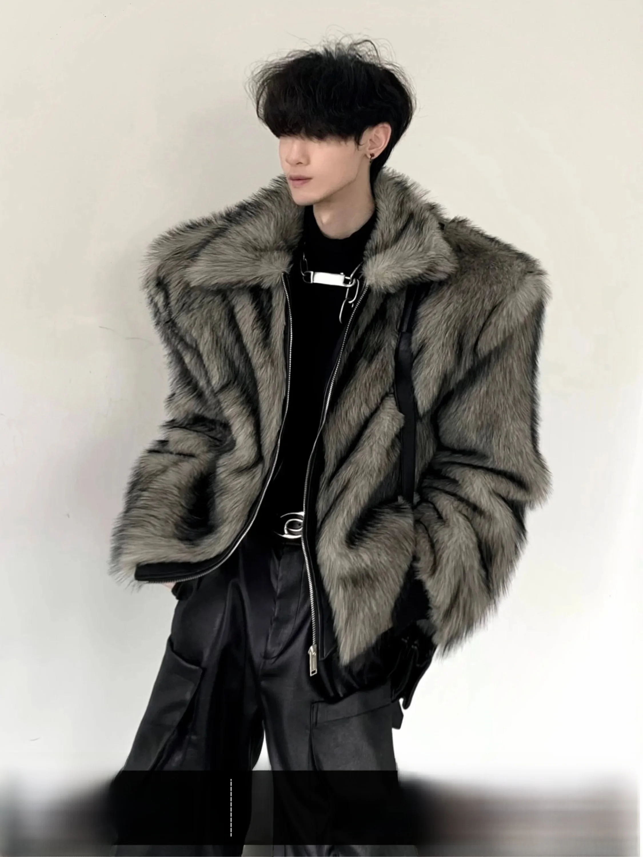 Autumn Mountain Wind Retro American Faux Fur Men's Jacket Shoulder Padded Short Coat Youth Loose Fit Long Sleeve Zipper Closure