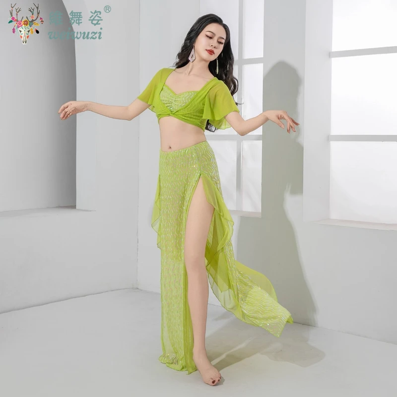 Costume de danseuse du ventre élégant pour femmes, haut à manches Lotus + jupe longue à paillettes, vêtements d'entraînement de danse orientale de luxe légers pour adultes