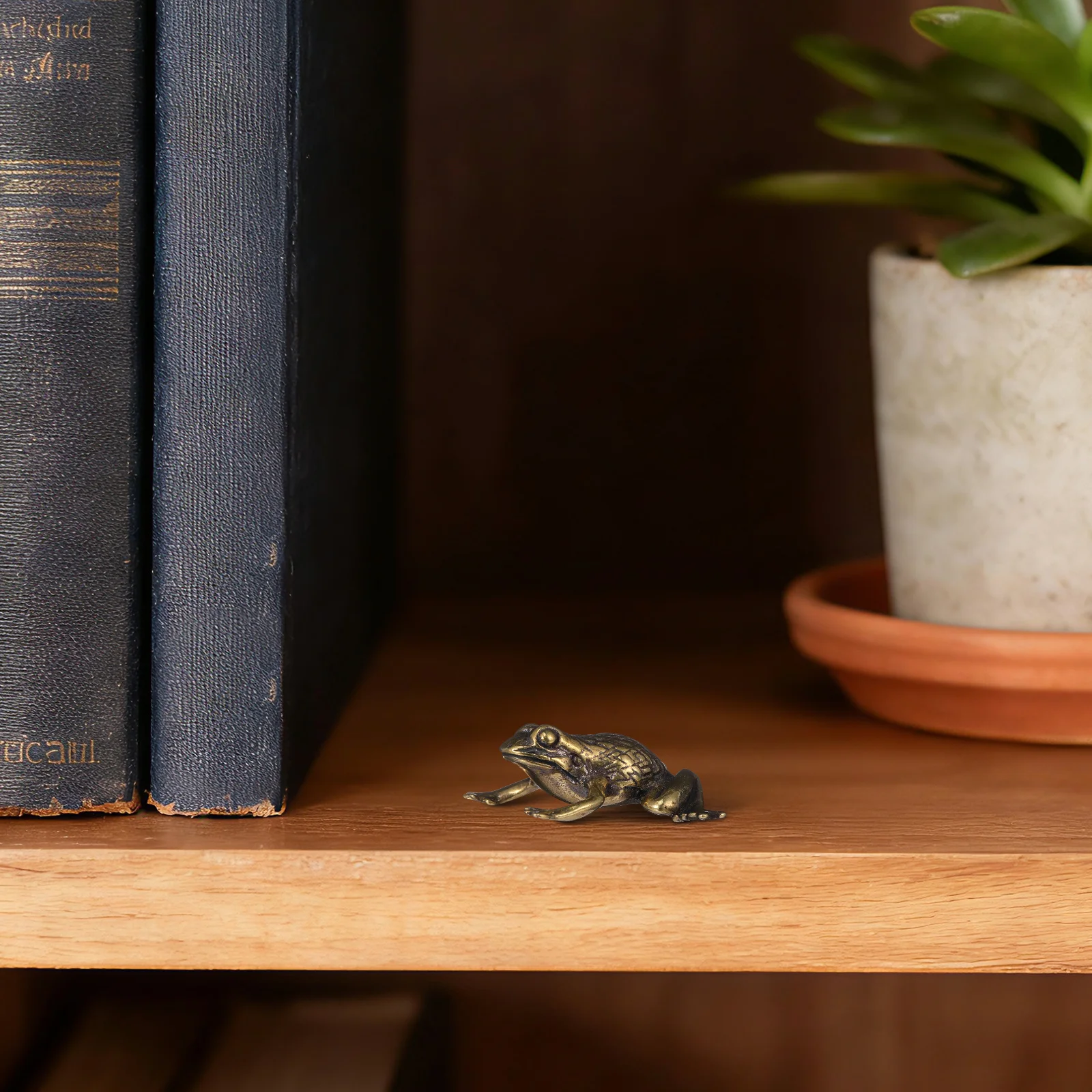 

Brass Frogs Statue 1Set Golden Animal Figurine Decor Desktop Sculpture Small Toad Statue for Office Gift