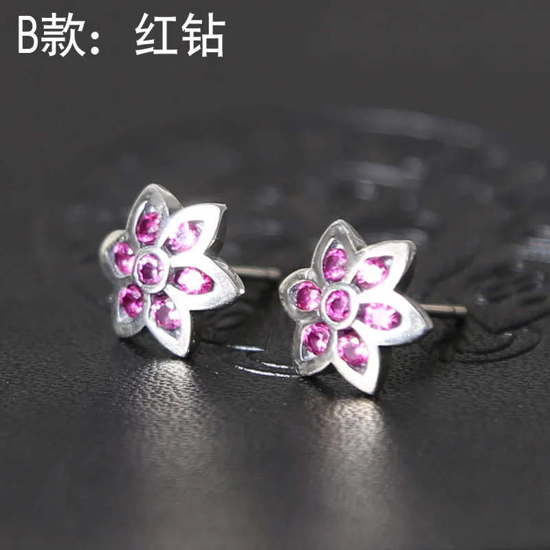 

Korean version of fashionable 925 silver ear studs for women's minimalist Japanese cherry blossom jewelryTemperament Korean Stud