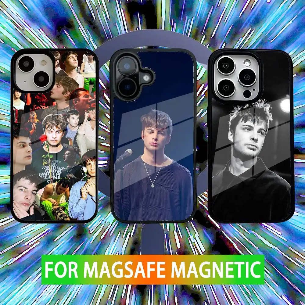 Funda de teléfono Grian Chatten para iPhone 16,15,14,13,12,11,Pro,Max,Plus,Mini,SE nueva carga inalámbrica magnética Magsafe