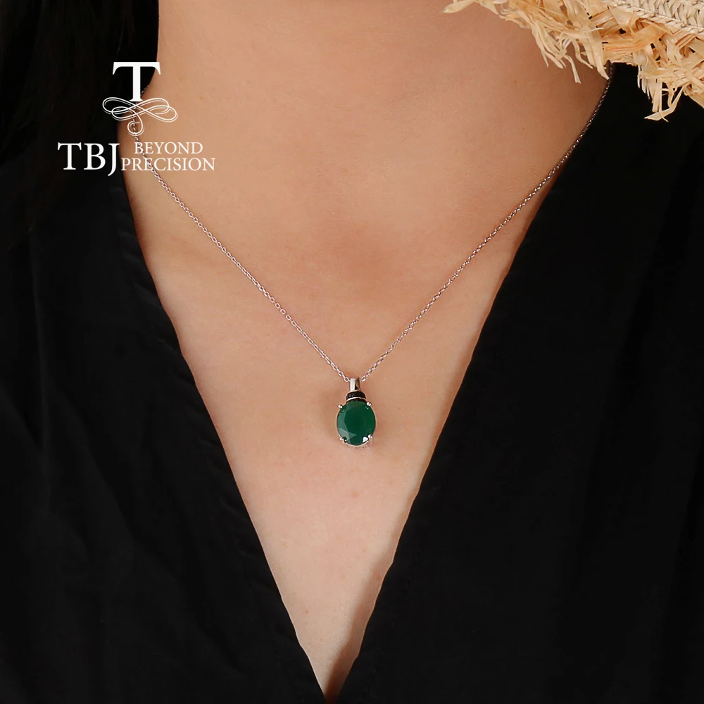 Light luxury Elegant natural green agate Drop pendant necklace 925 silver fine jewelry for women and girls Daily wear gift